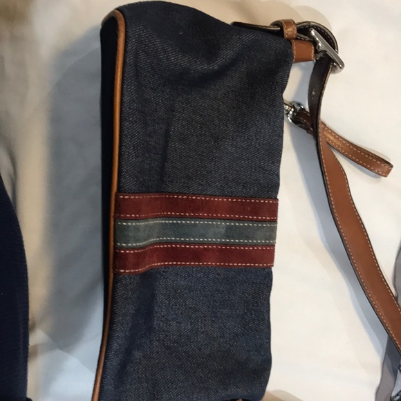 Coach - Picture 2 of 2